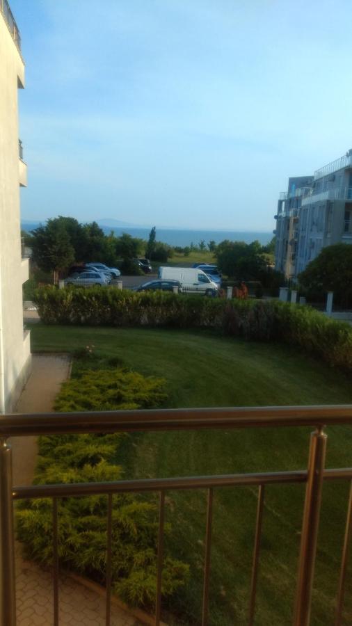 Апартамент Малена Сарафово Burgas ภายนอก รูปภาพ